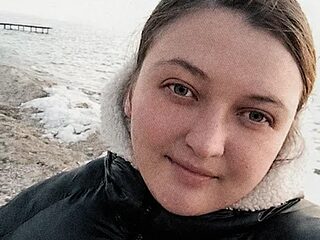 Angelina9612 live webcam thumbnail