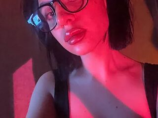 AngellaBarbini live webcam thumbnail