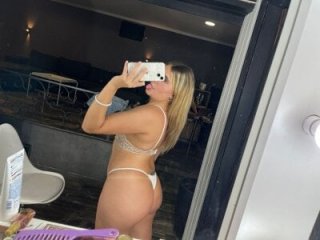 Angi000 live webcam thumbnail