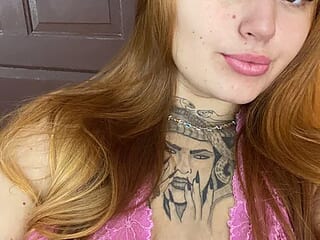 Aninhababyy live webcam thumbnail