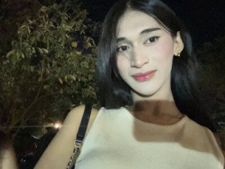 Anisha_Foxx live webcam thumbnail