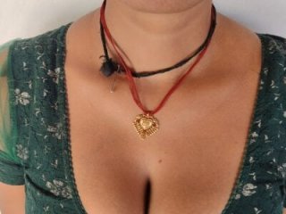 Anita-Dube live webcam thumbnail