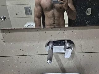 Ankur_straight live webcam thumbnail