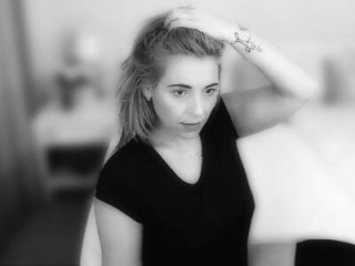 Anna2026 live webcam thumbnail
