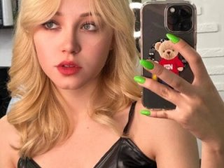 Anna_mileer live webcam thumbnail