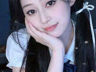 Anne-w live webcam thumbnail