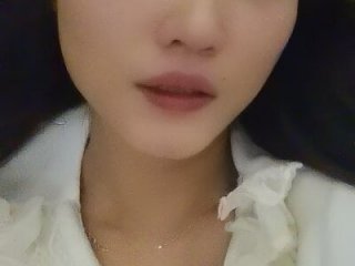 AnnieLi888 live webcam thumbnail