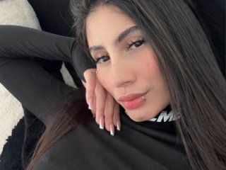Anniewine_ live webcam thumbnail