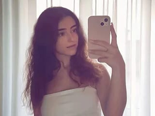 Annthebest live webcam thumbnail