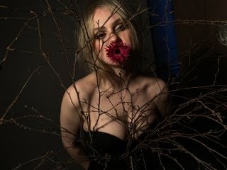 Anny_Blossom live webcam thumbnail