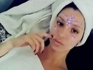 AnnyelinnaLove live webcam thumbnail