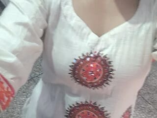 Anshi_sharma_ live webcam thumbnail