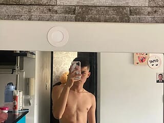 AnthyX live webcam thumbnail