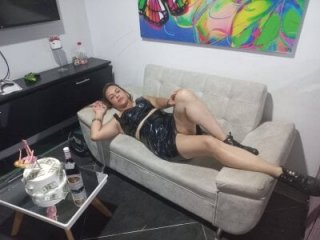 Antonellasex18 live webcam thumbnail