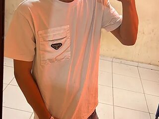 Antonelo_blake live webcam thumbnail