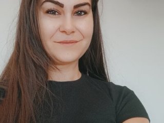Antonia_1313 live webcam thumbnail