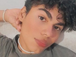 Anyelo_Twink live webcam thumbnail