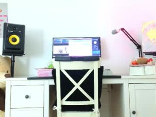 anabelle_wet live webcam thumbnail
