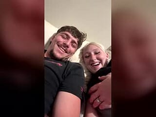 anamrelic165372 live webcam thumbnail