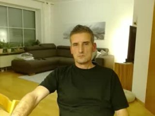 andre029 live webcam thumbnail