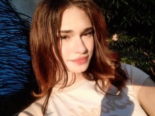 andrea_cherryy live webcam thumbnail