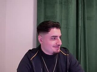 andreii2131 live webcam thumbnail