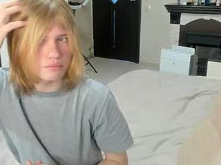 andrew_bolden live webcam thumbnail