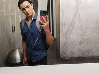 andrewevans46 live webcam thumbnail