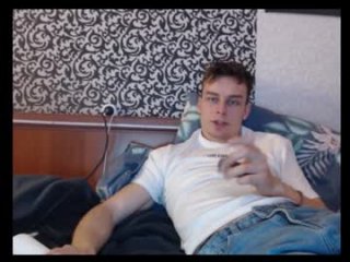 andrian_sweety live webcam thumbnail