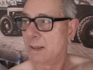 andy-1961 live webcam thumbnail