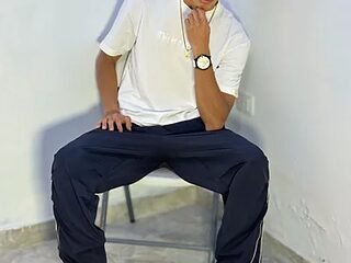 angel_boy02 live webcam thumbnail