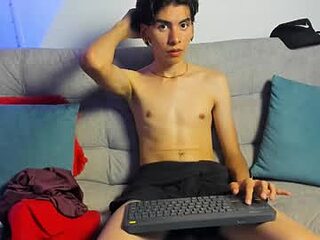 angel_dustt1 live webcam thumbnail