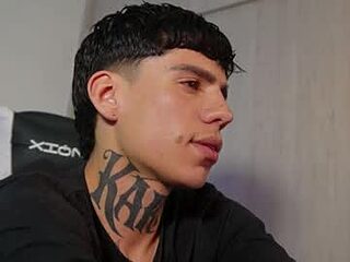 angel_luna0 live webcam thumbnail