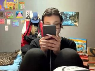 angelcatier live webcam thumbnail