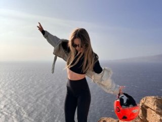 angeloflovee live webcam thumbnail