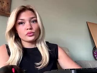 angelrosexx1 live webcam thumbnail