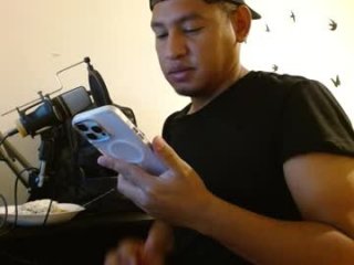 angels_show live webcam thumbnail