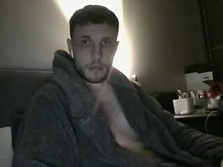 antman37332 live webcam thumbnail