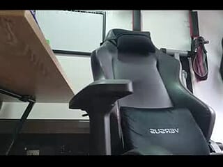 antoinemusculos live webcam thumbnail
