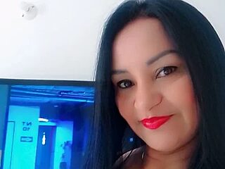 antonelamistresxxx live webcam thumbnail