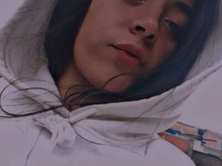 antonellaa_morgan live webcam thumbnail