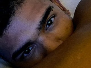 antonio__444 live webcam thumbnail