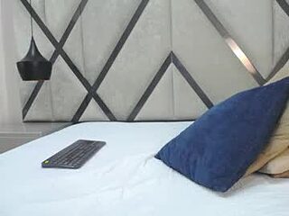 antonyblooms live webcam thumbnail