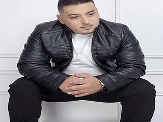 antonycruz live webcam thumbnail