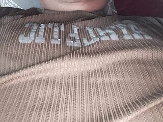 anuelluu live webcam thumbnail