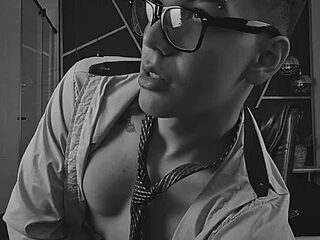 Apolo_Jackson live webcam thumbnail