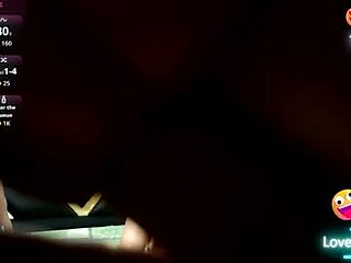 aprilycrystal live webcam thumbnail