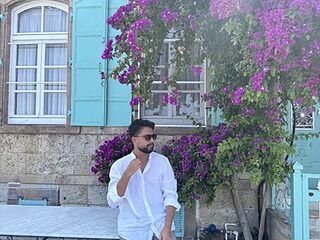 Arin21201 live webcam thumbnail