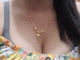 Arisha12 live webcam thumbnail