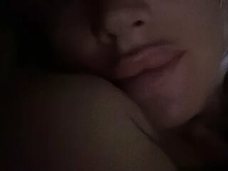 Arousing_Aria_38 live webcam thumbnail